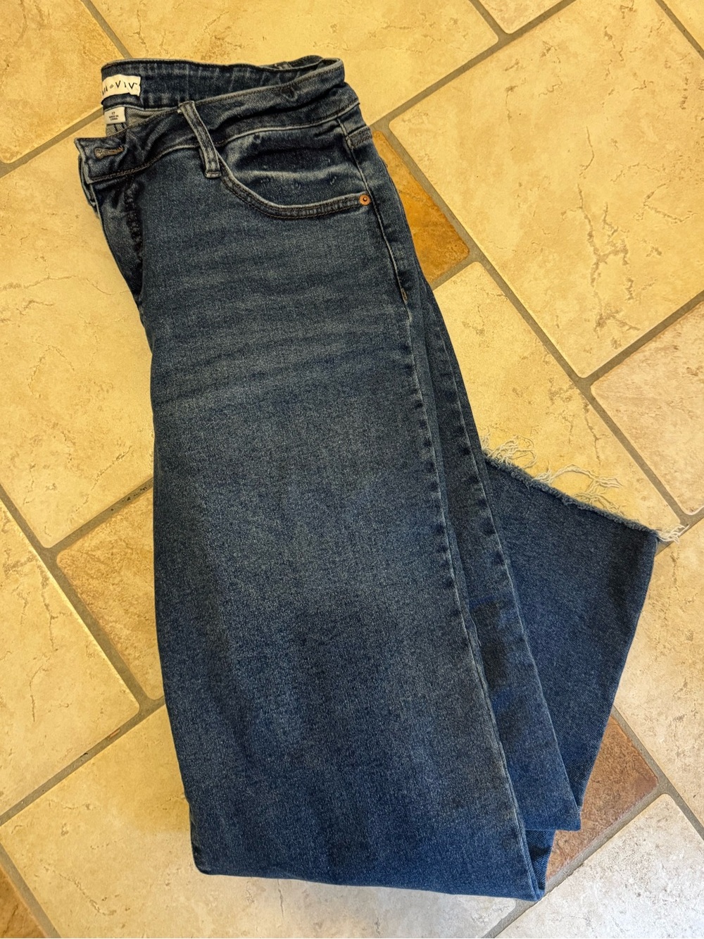 NWOT! Ava and Viv Raw Hem High Rise Slim Straight Jeans size 17